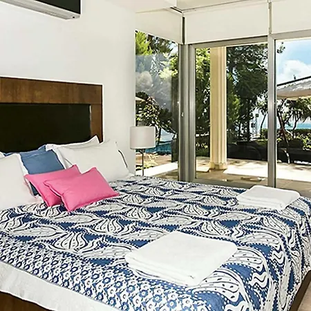 Islamlar Sleeps 8 Air Con Wifi Islamlar (Mediterranean)