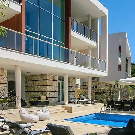 וילה Islamlar Sleeps 8 Air Con Wifi Islamlar (Mediterranean)